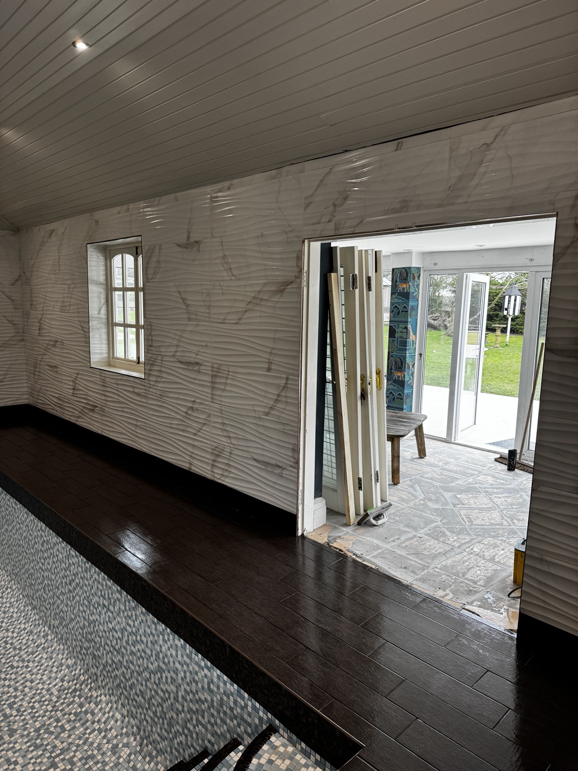 Tiled pool surround and feature walls